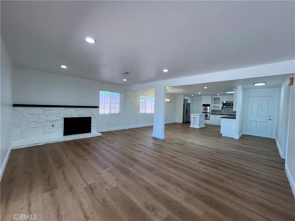 Northridge, CA 91343