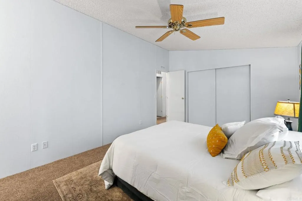 https://cdn.realtyfeed.com/cdn/127/306787055/1db5a39827ac924c299bb6f93f5a615a.webp