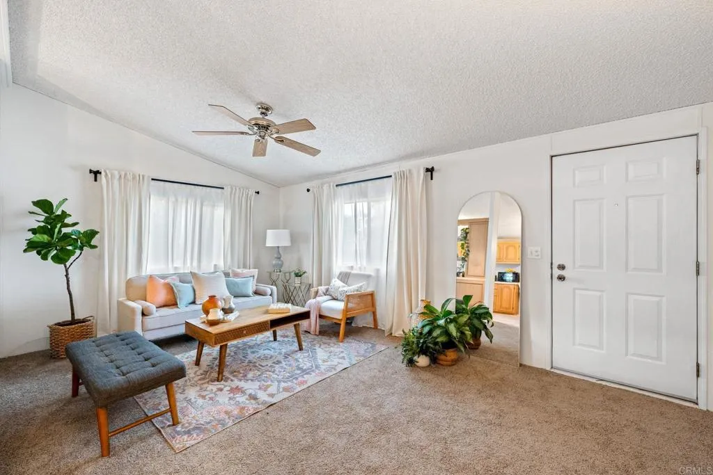 https://cdn.realtyfeed.com/cdn/127/306787055/7c5c4af8c9f8ea85fcf1e5f6df0cdbbc.webp