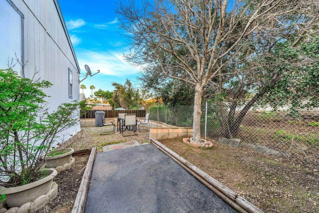 https://cdn.realtyfeed.com/cdn/127/306787055/eab6d39921df93b5535b5451c11f8ee7.webp