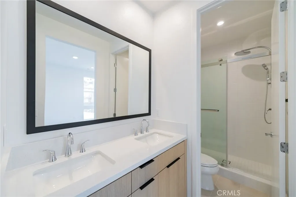 Photo #26: OC26172463 Listing: Photo #26
