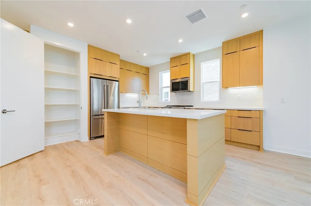 Photo #19: OC26172463 Listing: Photo #19