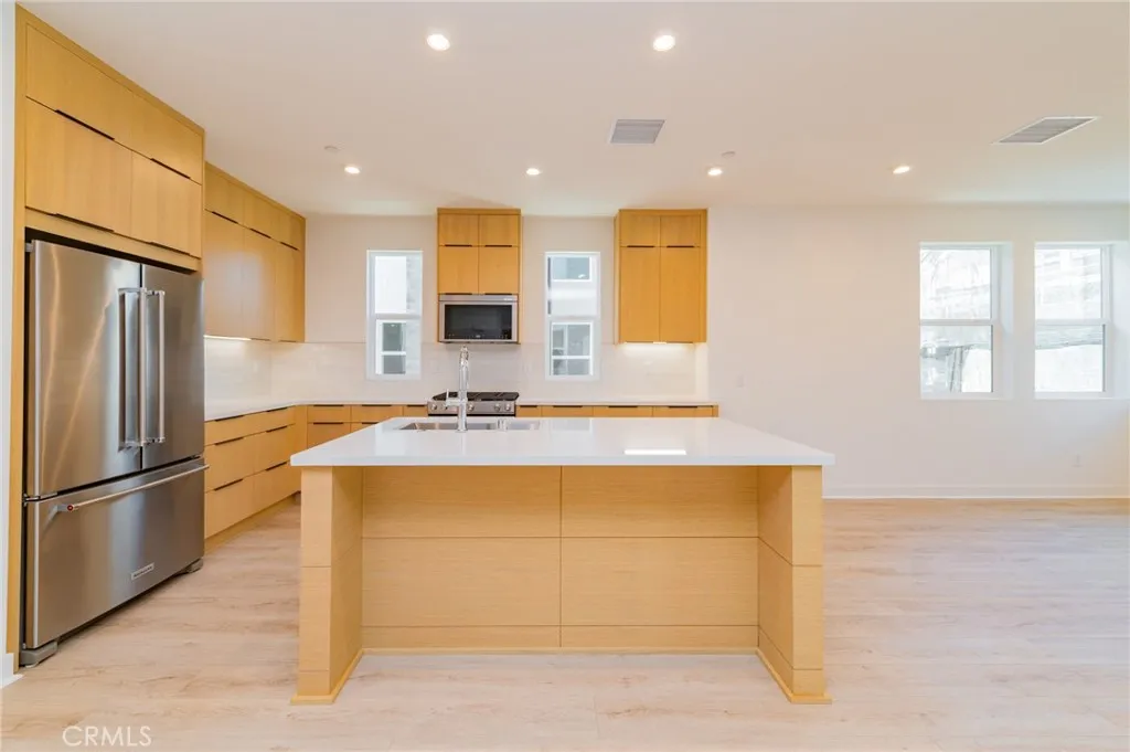 Photo #9: OC26172463 Listing: Photo #9