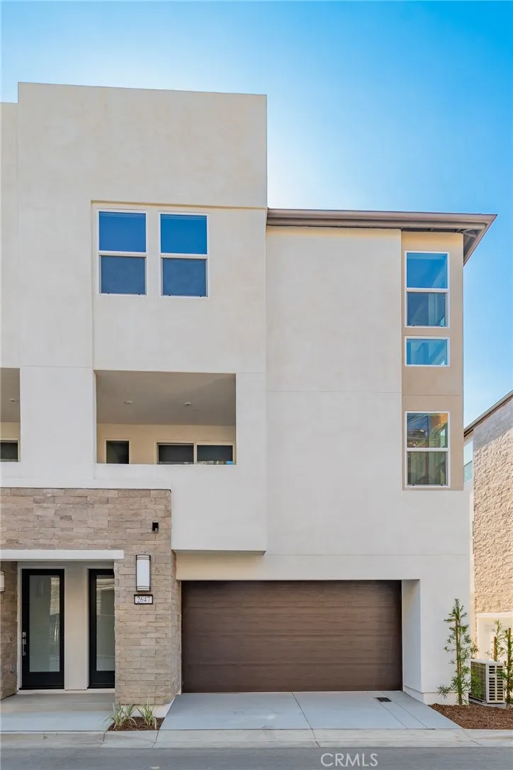 Photo #1: OC26172463 Listing: Photo #1