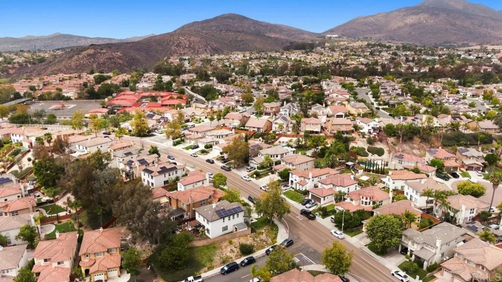 https://cdn.realtyfeed.com/cdn/127/306787062/6c9080defd4525a7421634c537bbd0ae.webp