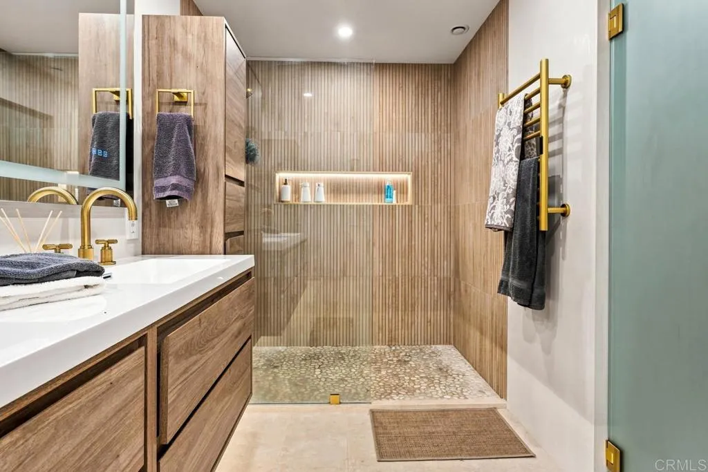 https://cdn.realtyfeed.com/cdn/127/306787062/7073ab32df5c35f7651cc47c27f42393.webp