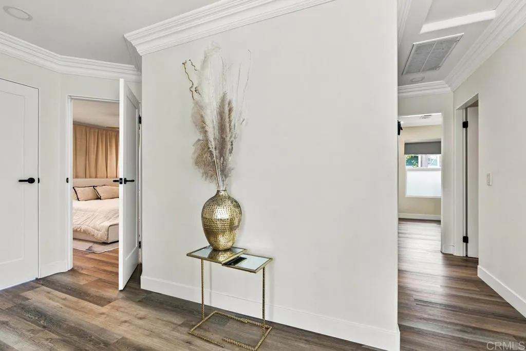https://cdn.realtyfeed.com/cdn/127/306787062/c434e8353447d81955c81f964bb1c978.webp