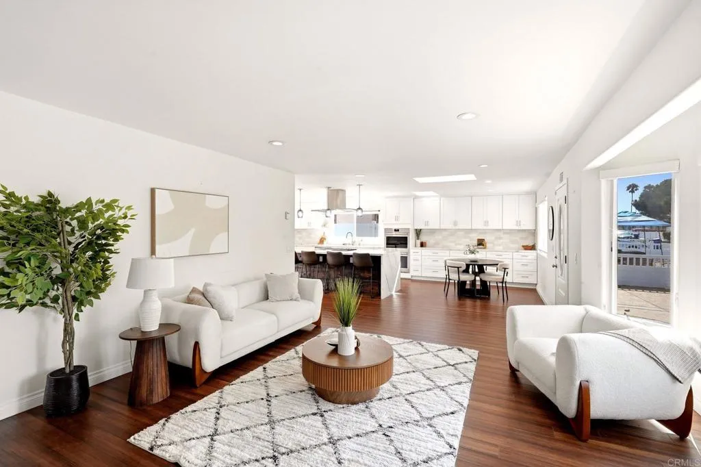 https://cdn.realtyfeed.com/cdn/127/306787065/a39269f631f2a9324ab1fbd6b0f3a429.webp