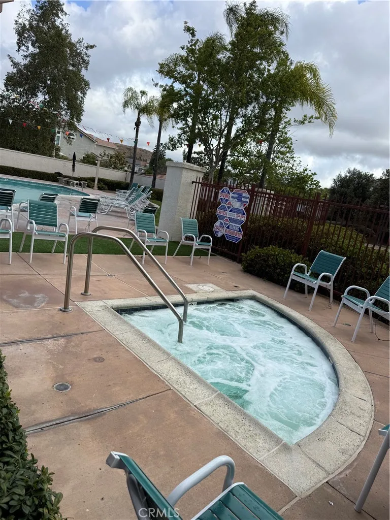 https://cdn.realtyfeed.com/cdn/127/306787071/572d81c451fb7485779c99be7d4c4a28.webp