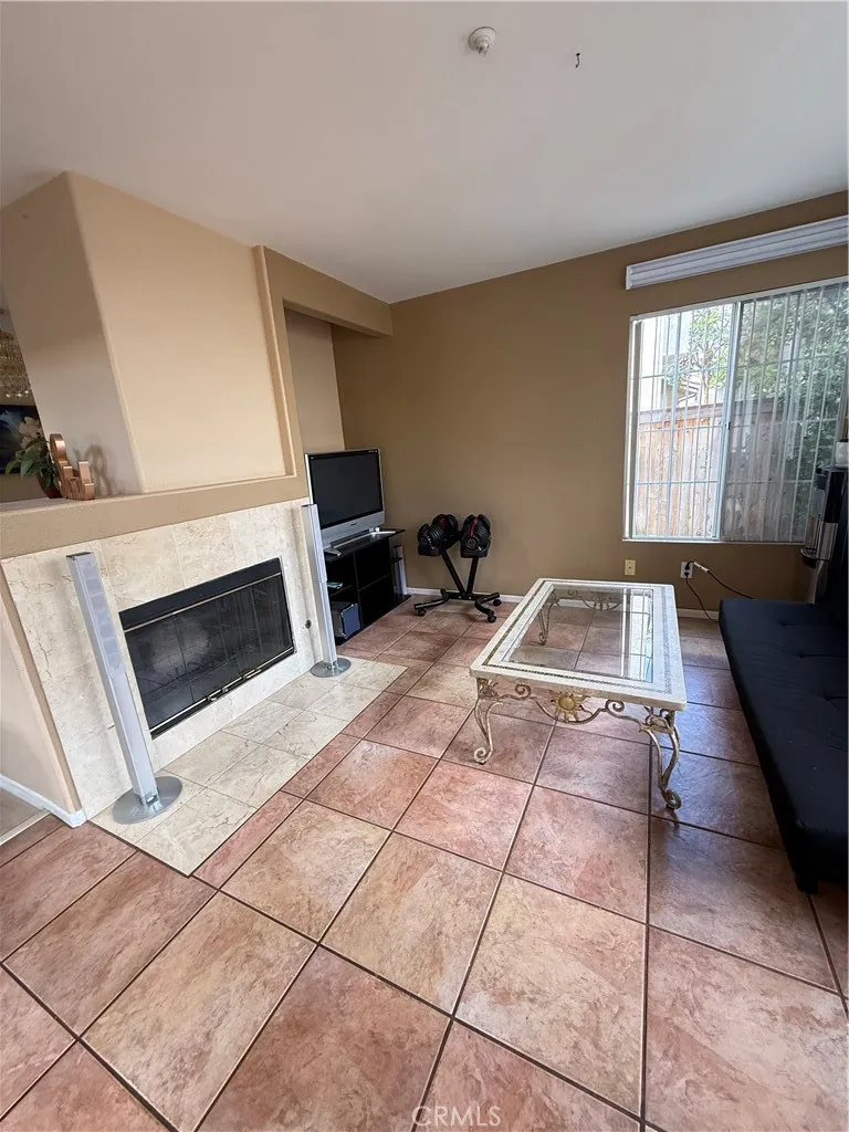 https://cdn.realtyfeed.com/cdn/127/306787071/d0185efc29ef9e0a7f22551e9e90cbce.webp