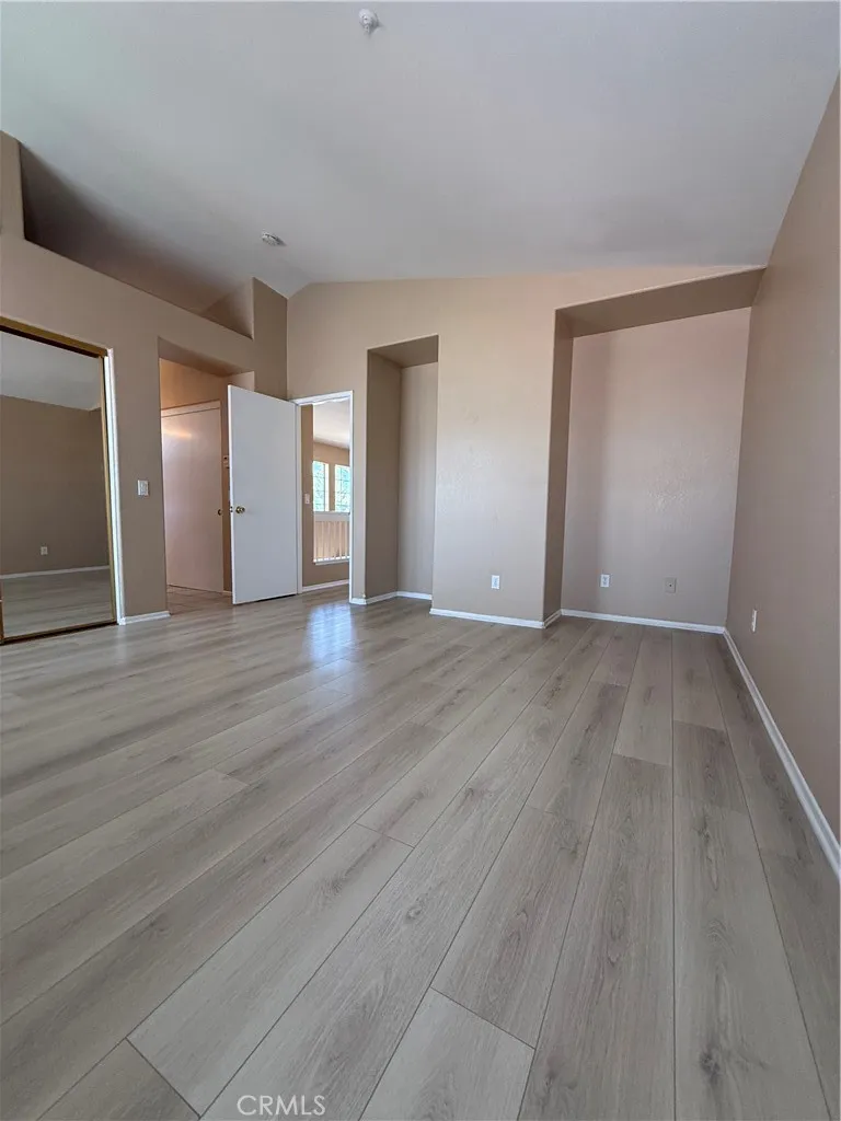 https://cdn.realtyfeed.com/cdn/127/306787071/ed5136eb07a6e37f9e61fdad9323f36c.webp