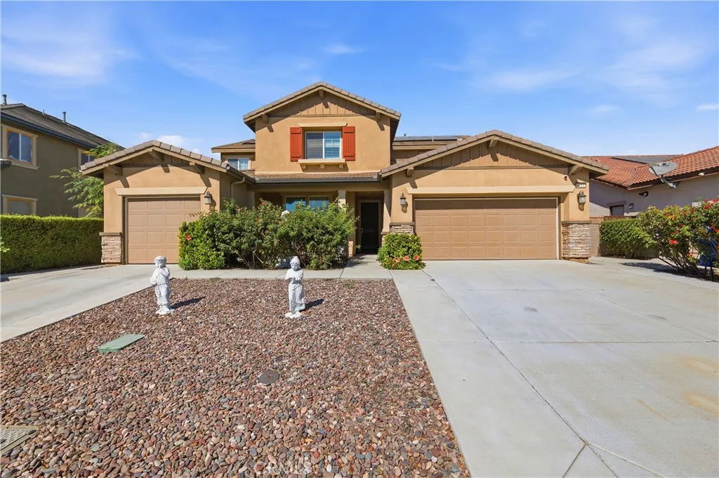 6111 Peregrine Drive