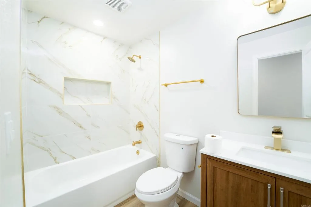 https://cdn.realtyfeed.com/cdn/127/306787119/adca11e2a96afe24b47a3a3c23966d22.webp