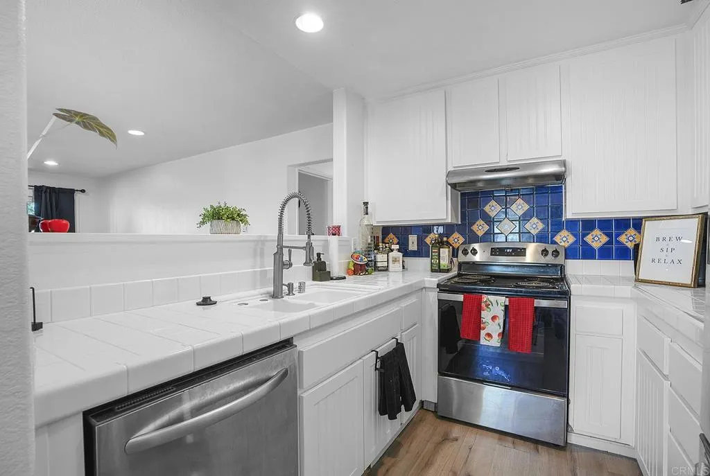 Photo #9: PTP2605995 Listing: Photo #9
