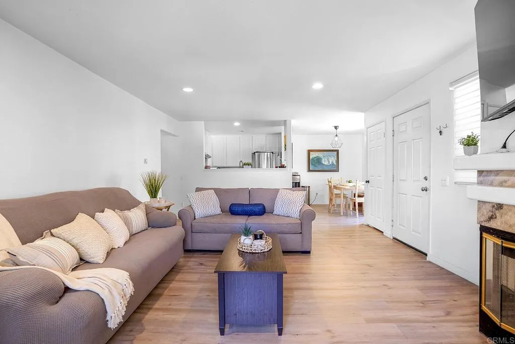 Photo #3: PTP2605995 Listing: Photo #3
