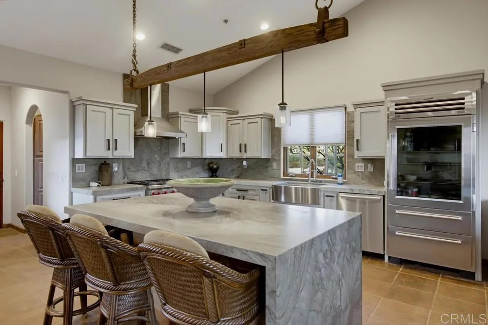 https://cdn.realtyfeed.com/cdn/127/306787247/6712e4c161dc692a87d594f586180ea5.webp