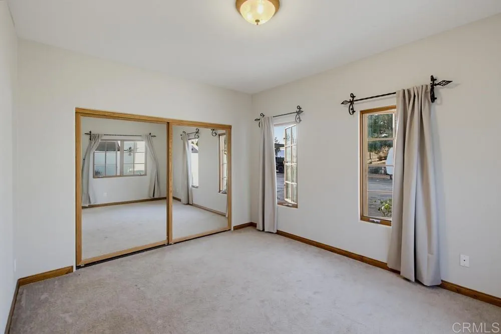 https://cdn.realtyfeed.com/cdn/127/306787247/6be4d5f4cf967269c5791b5cb9310859.webp