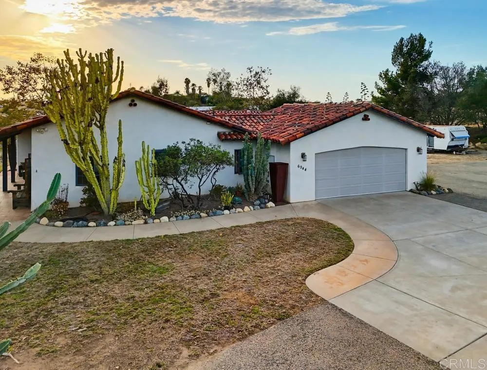 https://cdn.realtyfeed.com/cdn/127/306787247/7137547431e6eabe4148eadcc266b2b6.webp