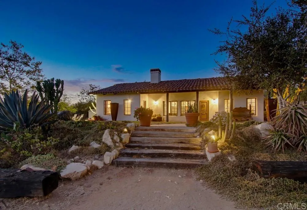 https://cdn.realtyfeed.com/cdn/127/306787247/90e3e2ab406d3c74c5e866e7ad09225b.webp