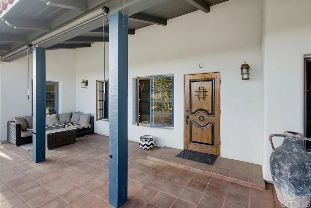 https://cdn.realtyfeed.com/cdn/127/306787247/a7eb732a8b9b172d7748ca31ef99ec98.webp