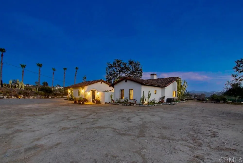 https://cdn.realtyfeed.com/cdn/127/306787247/b9efc455ef8fe5faa1a796eeeb7c49c1.webp