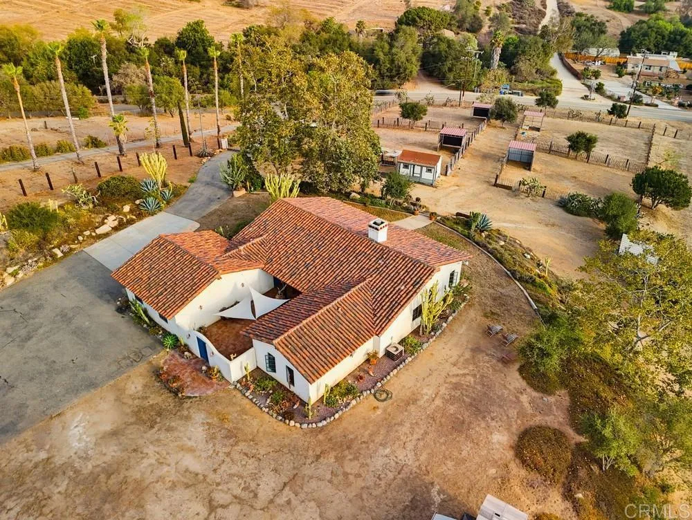 https://cdn.realtyfeed.com/cdn/127/306787247/bae5a8285ff2a00b60dd2d614130c4f6.webp