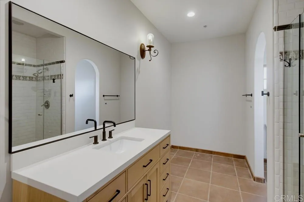 https://cdn.realtyfeed.com/cdn/127/306787247/c268152a0da1186679f429d4c28ead44.webp