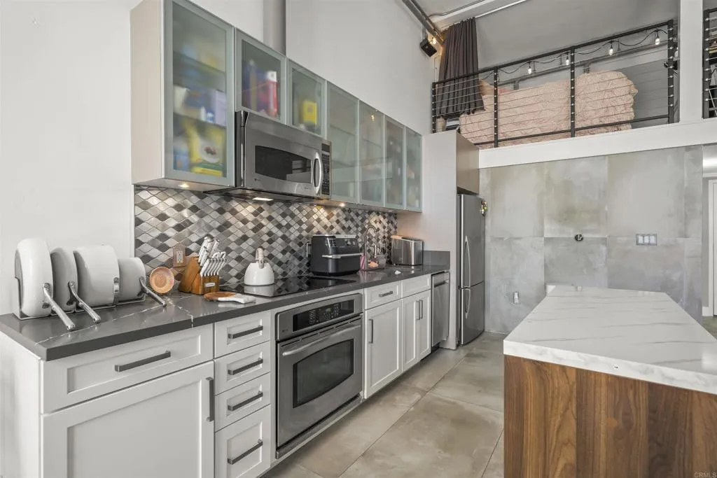 Photo #11: PTP2605996 Listing: Photo #11