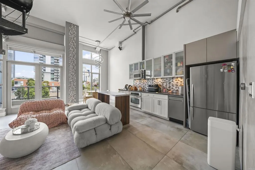 575 6th Avenue Unit 216, San Diego, CA 92101 - Photo 5 of 42, San Diego, CA