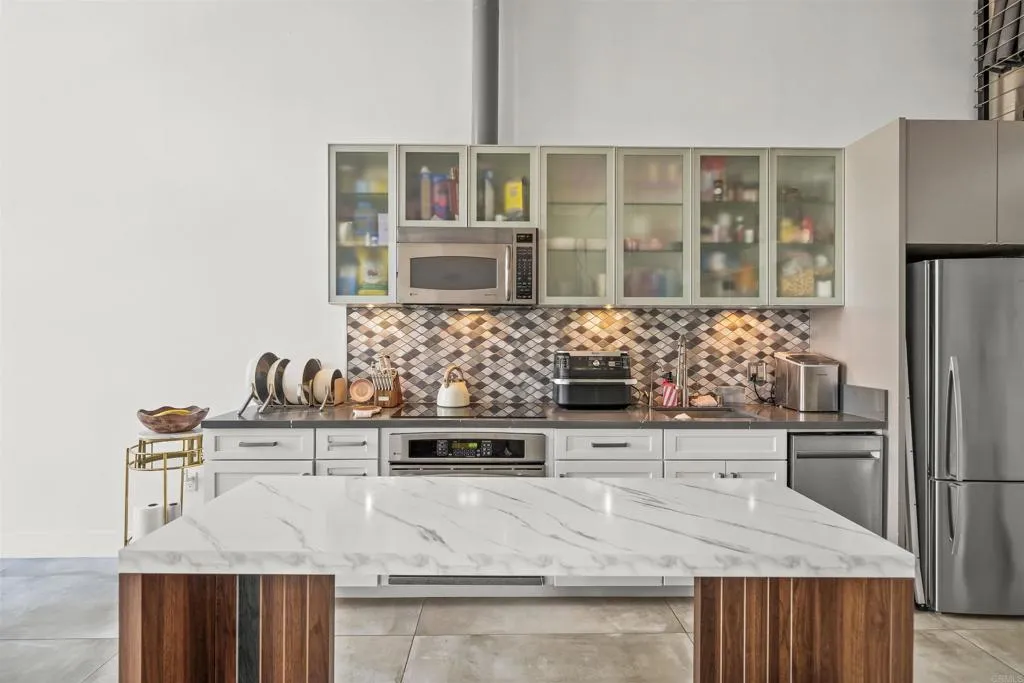 Photo #17: PTP2605996 Listing: Photo #17
