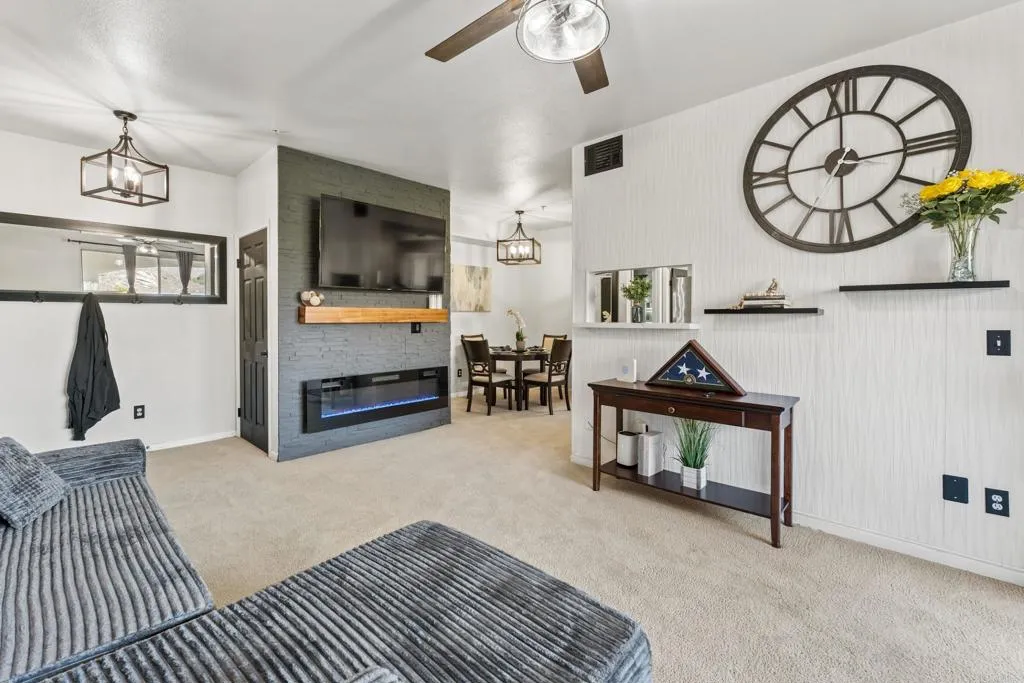 375 Central Avenue Unit 34, Riverside, CA 92057 - Photo 5 of 40, Riverside, CA
