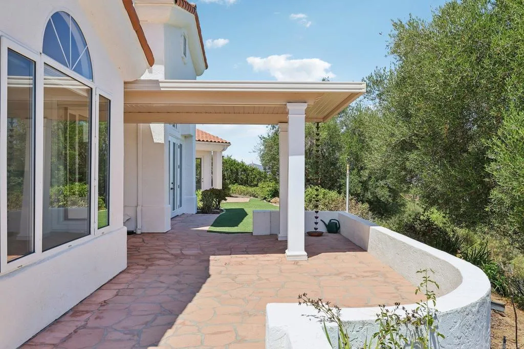 https://cdn.realtyfeed.com/cdn/127/306787296/20af6238de65a621b0c9b62196fe4069.webp