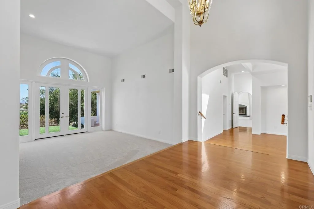 https://cdn.realtyfeed.com/cdn/127/306787296/4a35f5c95ef199f40706e95d1470c4b7.webp