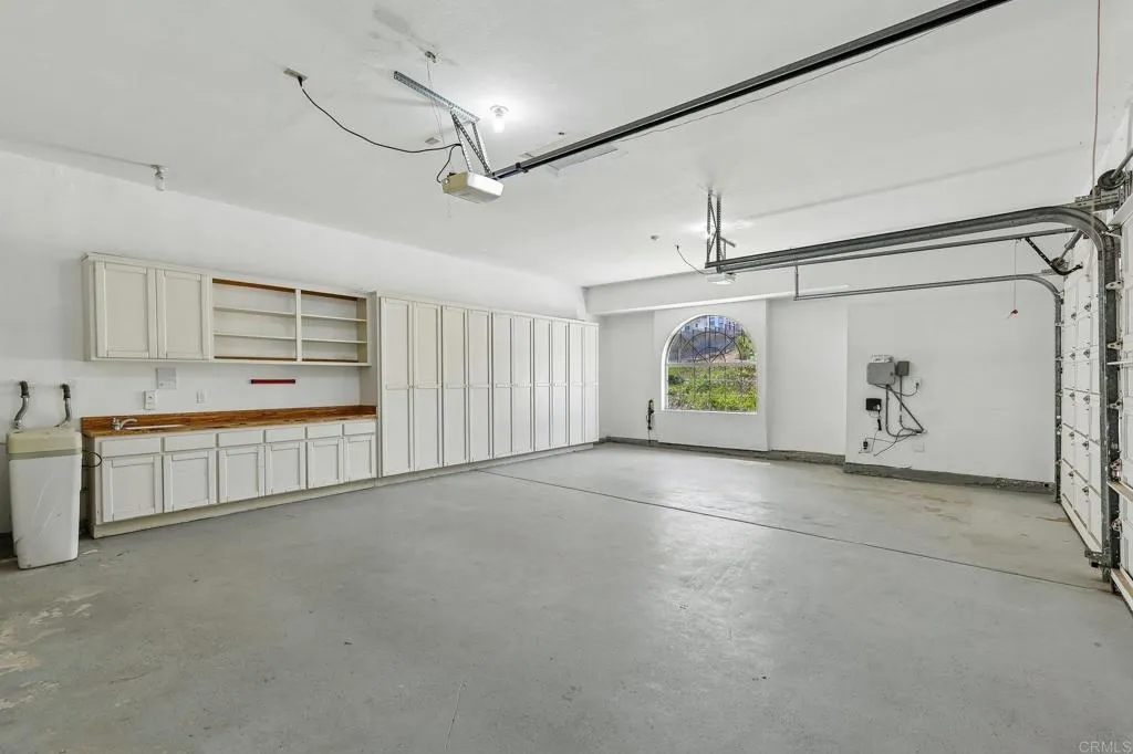 https://cdn.realtyfeed.com/cdn/127/306787296/4ec9a47ae3b9f6c9a00ea3511fa7e4ea.webp