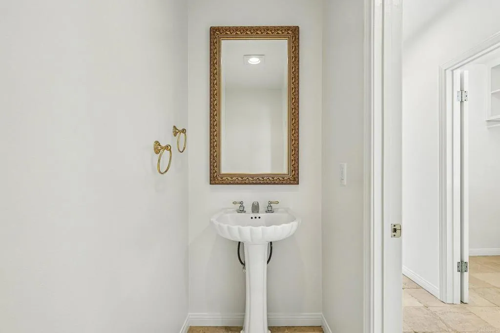 https://cdn.realtyfeed.com/cdn/127/306787296/9e1eb469583b99b0335b09775e26d6a1.webp