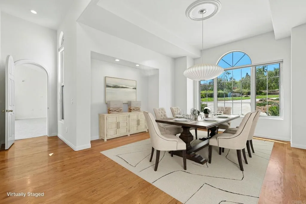 https://cdn.realtyfeed.com/cdn/127/306787296/a21147ef5307fa0026232fa40c5a179b.webp