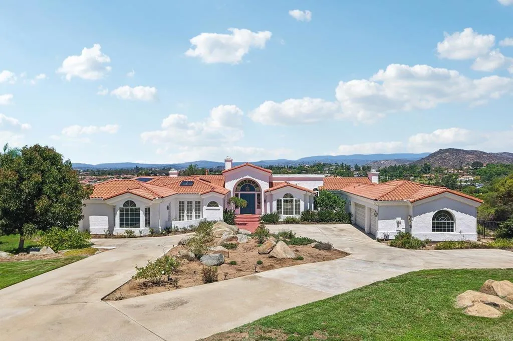 https://cdn.realtyfeed.com/cdn/127/306787296/bd448219b12fdedca9de3af0d4dfeacb.webp