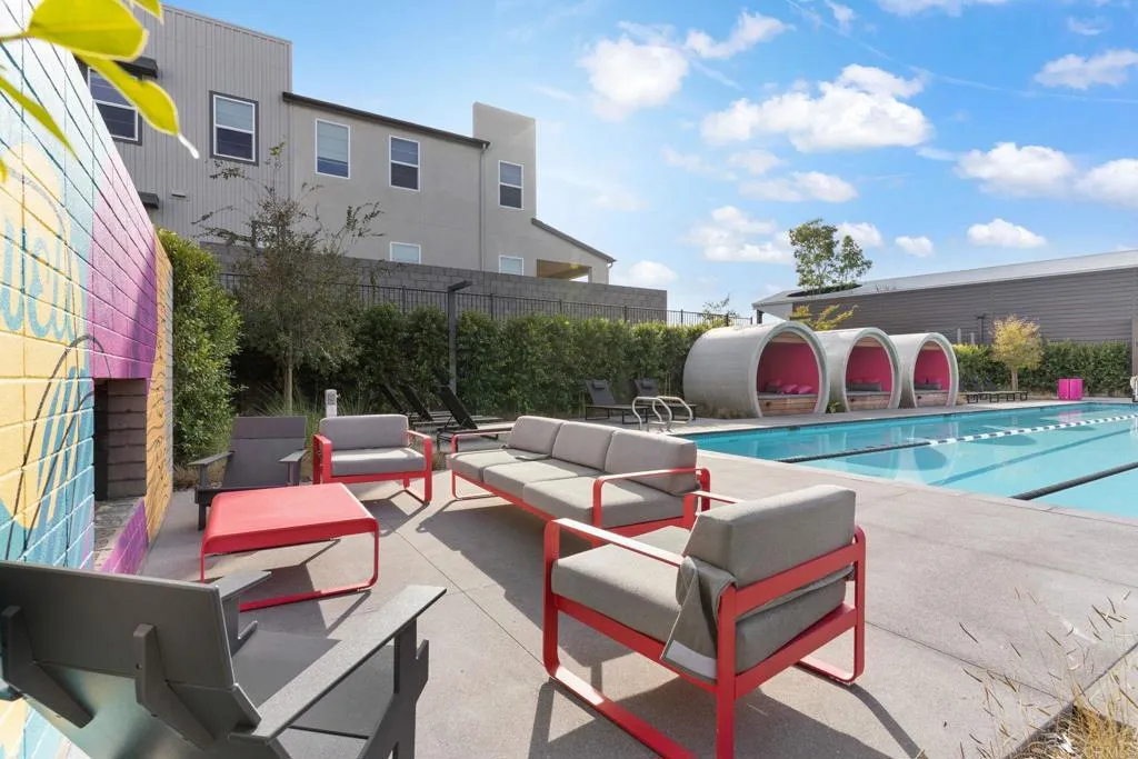 https://cdn.realtyfeed.com/cdn/127/306787302/c42c139df6be3ba6567b413950fcbc39.webp