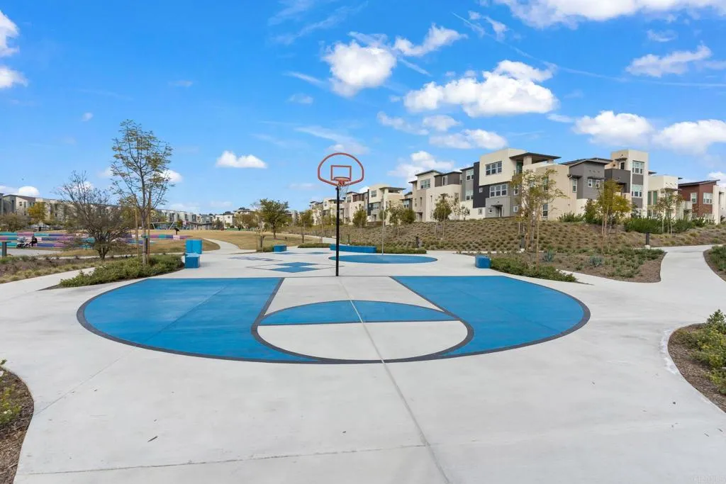 https://cdn.realtyfeed.com/cdn/127/306787302/d95d48d4294bdd79614a5c3bf0a1ff58.webp