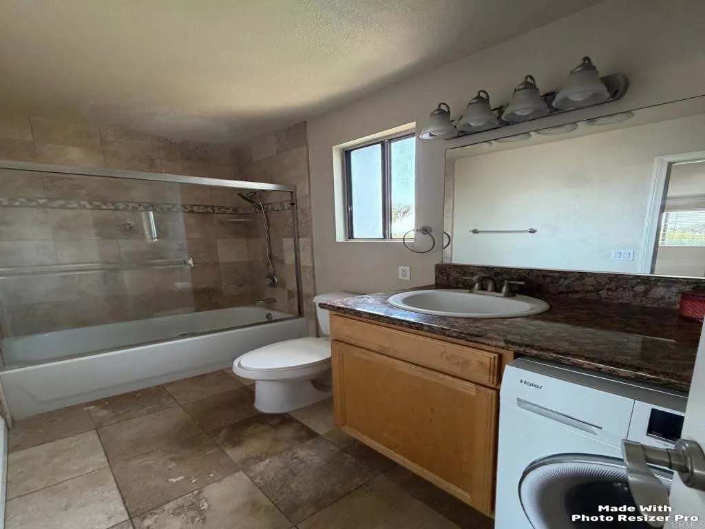 201 Twin Oaks Avenue Unit 2, Chula Vista, CA 91910 - Photo 3 of 7, Chula Vista, CA