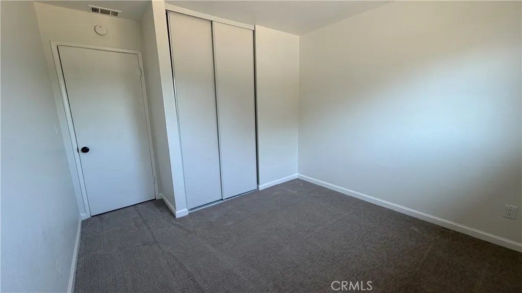 https://cdn.realtyfeed.com/cdn/127/306787384/031ab2d2a784d1414baf1bd8f2f24c85.webp
