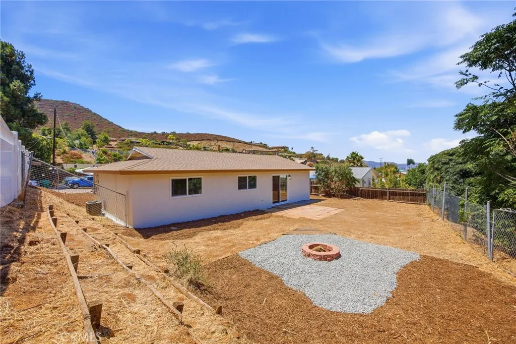 https://cdn.realtyfeed.com/cdn/127/306787384/49b62fb386b261867f1ac66b2c70fcd7.webp