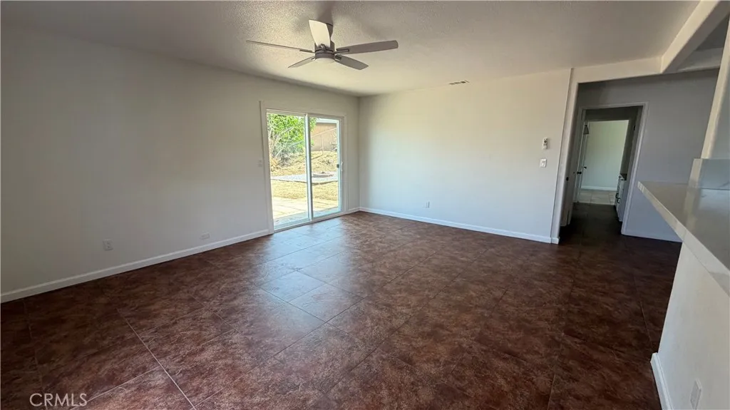 https://cdn.realtyfeed.com/cdn/127/306787384/ad00d858a419448a46d9d7f0849a4f3d.webp