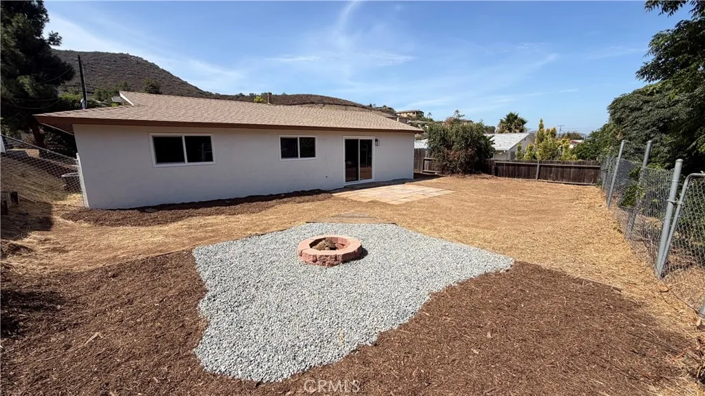 https://cdn.realtyfeed.com/cdn/127/306787384/e3815f35ef006fedbbc939981009ba95.webp