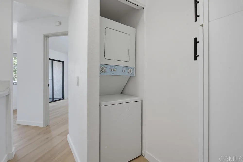 https://cdn.realtyfeed.com/cdn/127/306787386/94170ef3d186c5e9aa7597f6a1dfbab5.webp