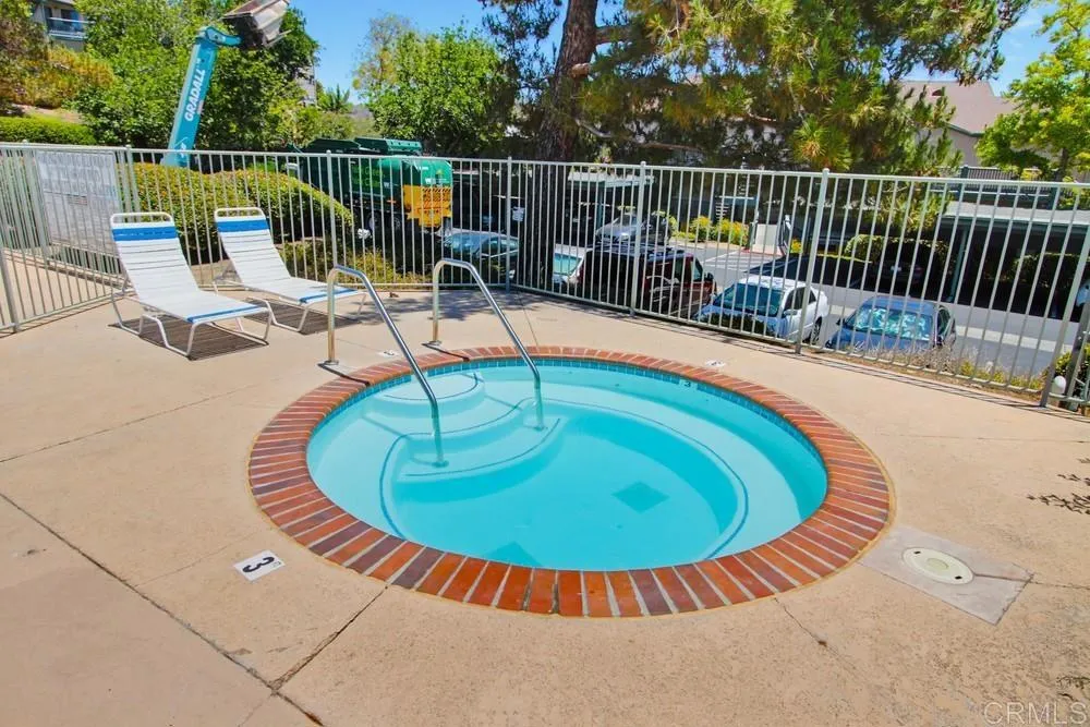 https://cdn.realtyfeed.com/cdn/127/306787386/c2c021ce64f2fe8ad29bcf203c7ab6bc.webp