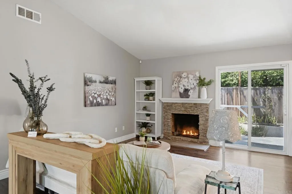 https://cdn.realtyfeed.com/cdn/127/306787387/358bf367407fe33be5bc5e87dda79c26.webp