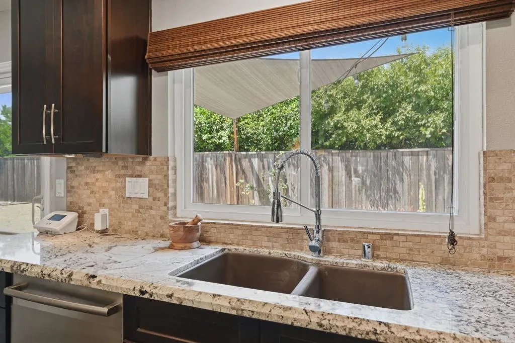 https://cdn.realtyfeed.com/cdn/127/306787387/deeb68875162ec23b585760a12653d7e.webp
