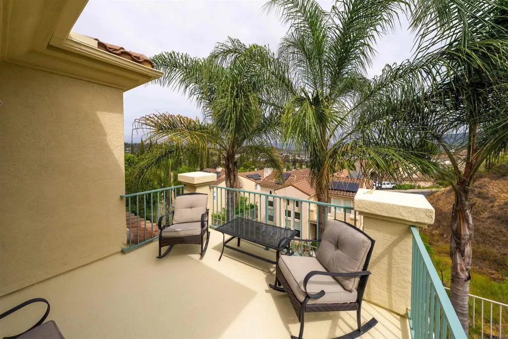 https://cdn.realtyfeed.com/cdn/127/306787395/a1653104099215ec4b09854f96ddb0d0.webp