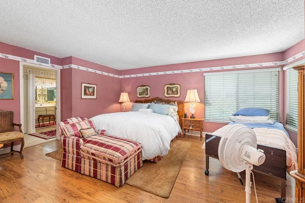 https://cdn.realtyfeed.com/cdn/127/306787506/3eda8a4e397f11d0fecf20dc2cc3052d.webp